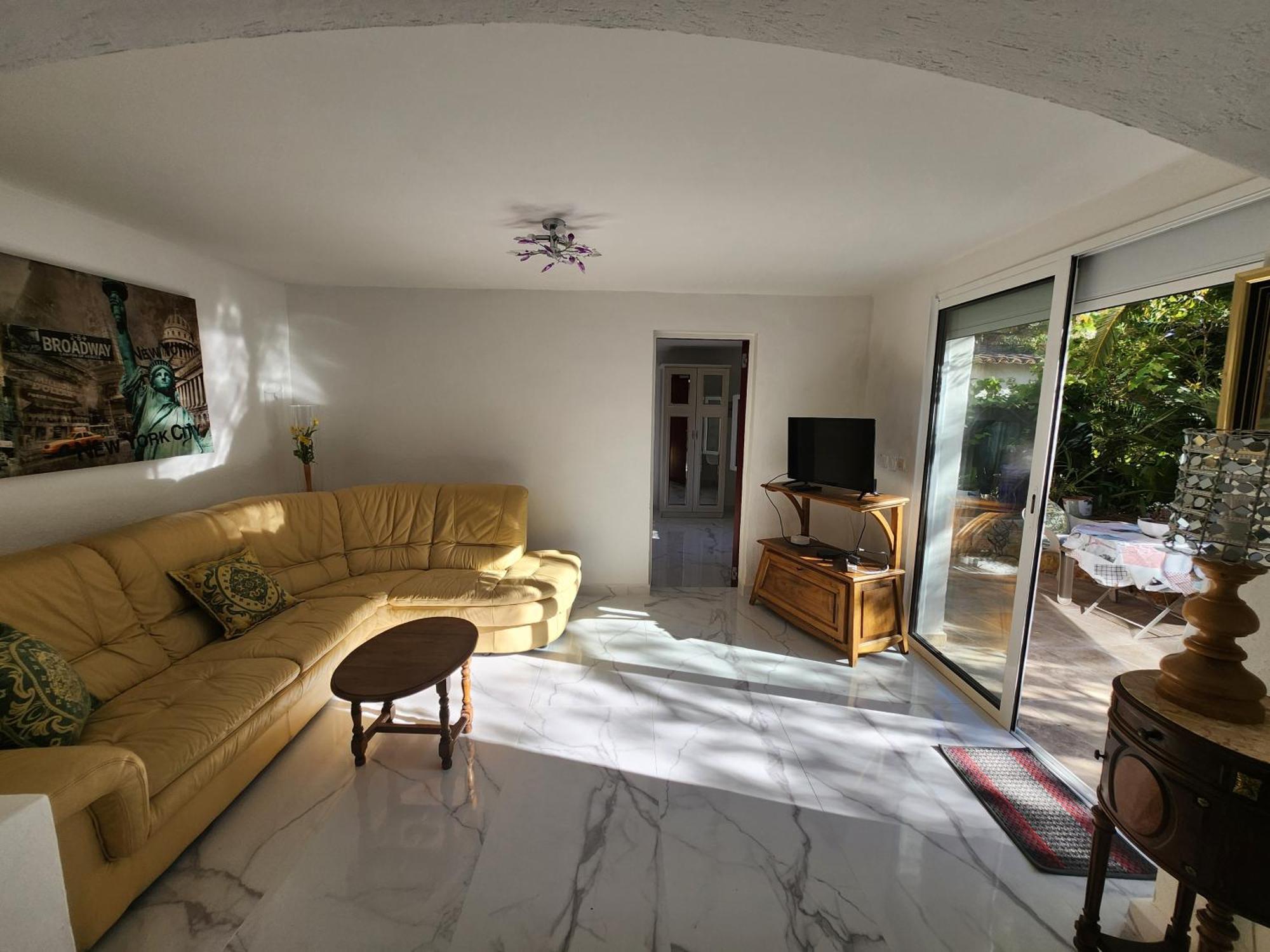 Les Rosieres Sainte Maxime-Golf De Saint Tropez, Climatisee Rom bilde